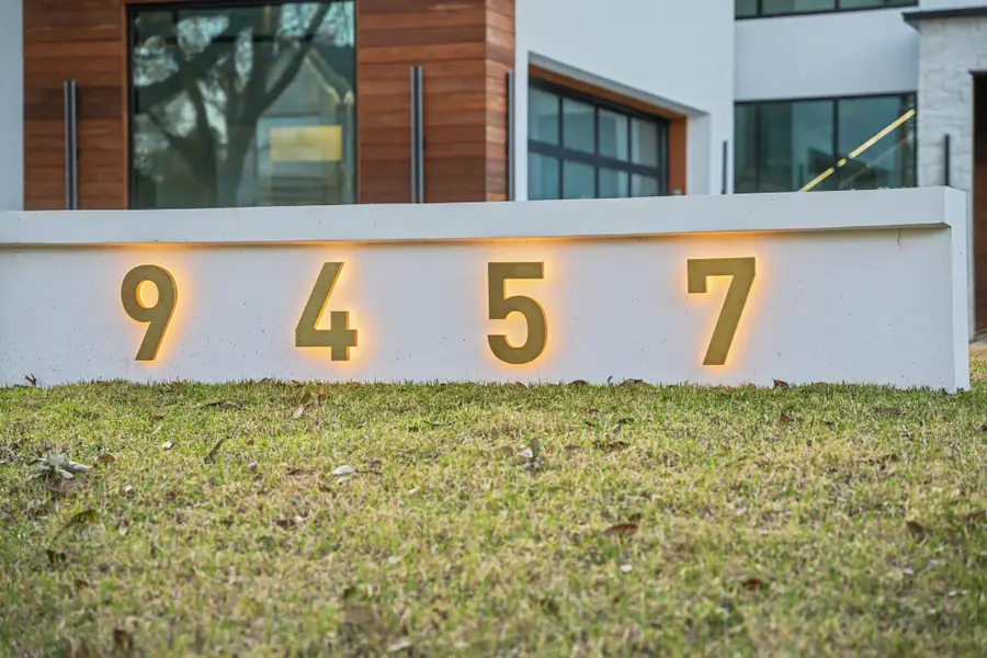 9457 Waterview Road, Dallas, TX 75218 - #2