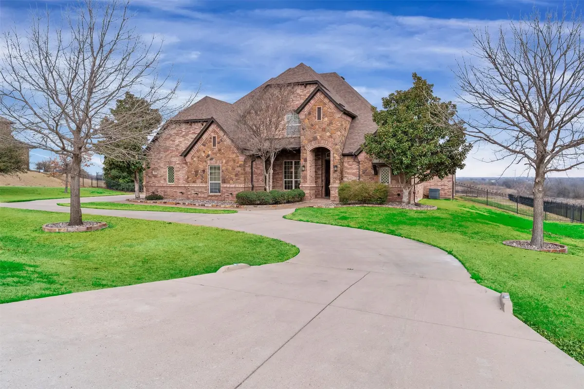 1215 Meredith Creek Lane, Fort Worth, TX 76179 - #1