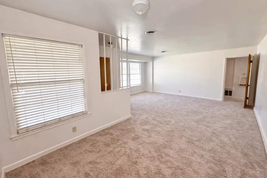 809 Crescent Street, Denton, TX 76201 - #3