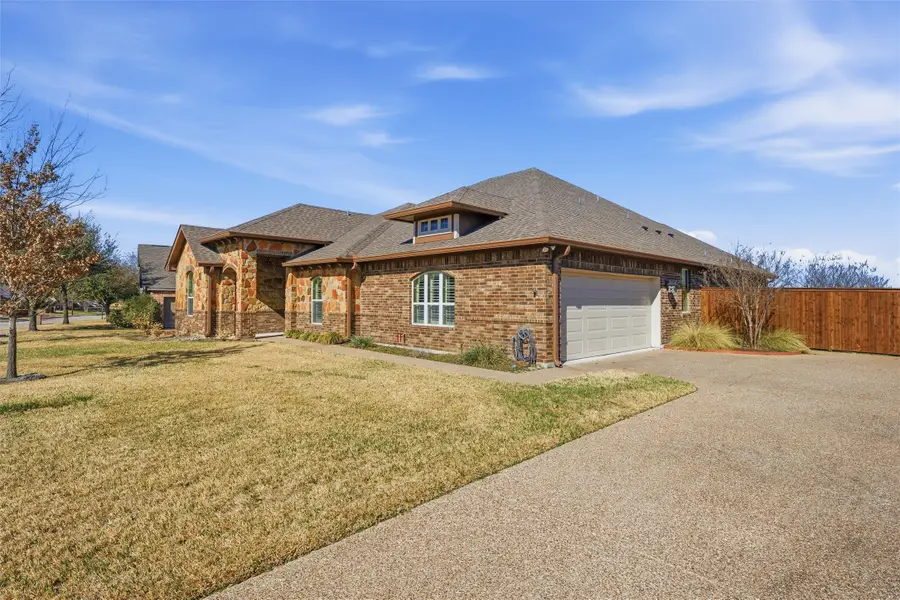 1108 Steamboat Drive, Hewitt, TX 76643 - #2