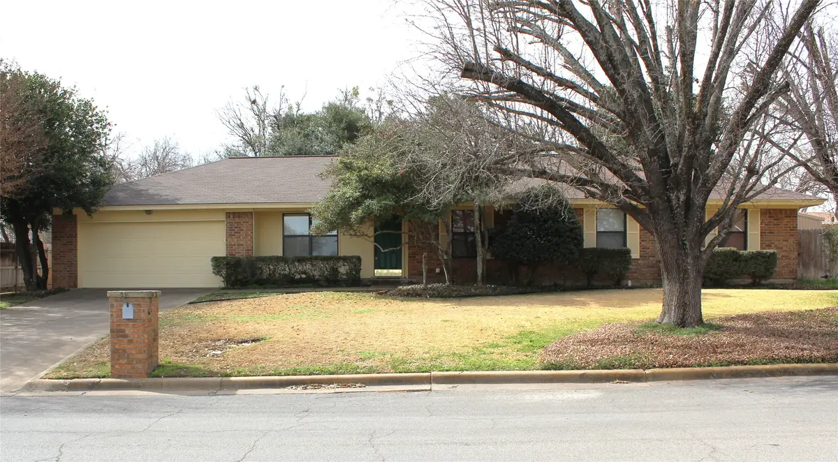 712 Prairie Wind Boulevard, Stephenville, TX 76401 - #1