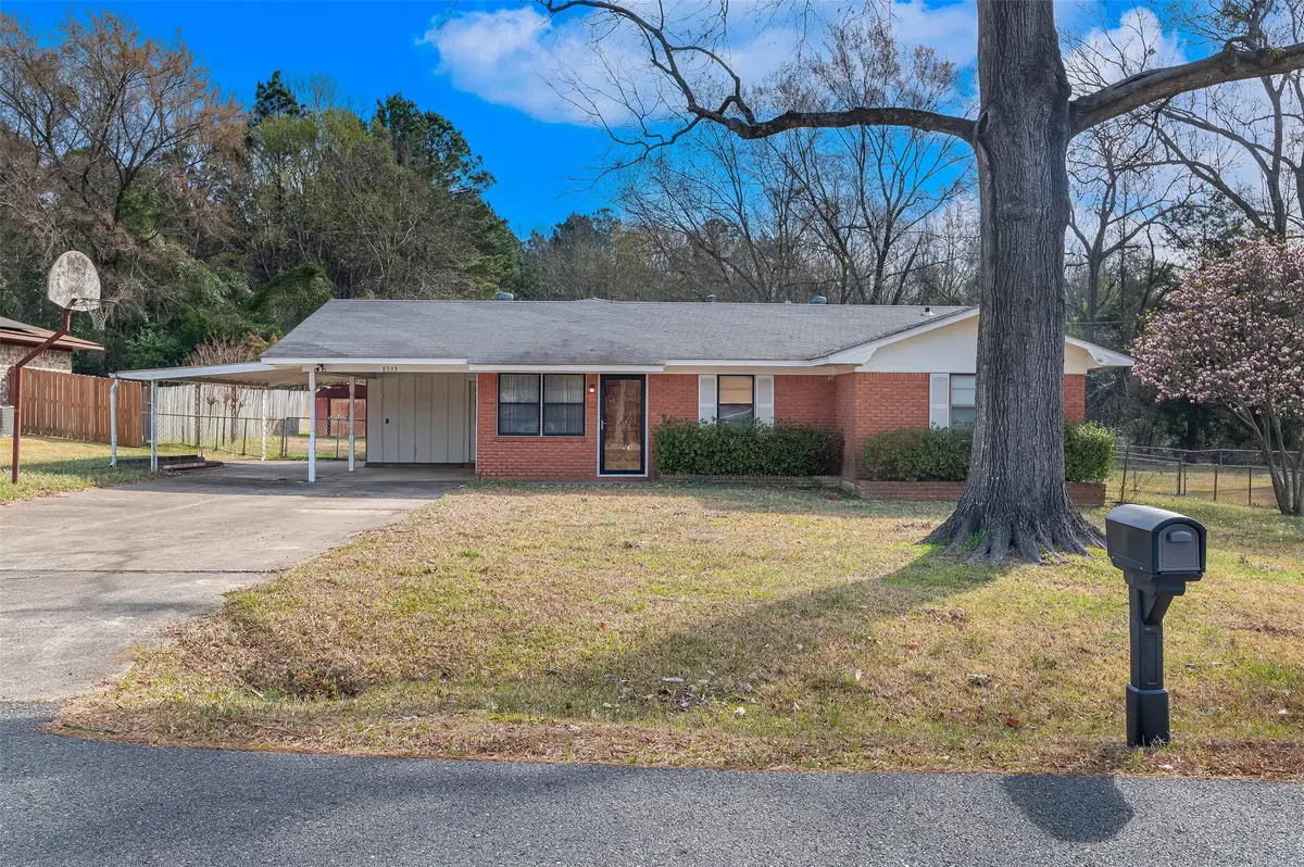 8533 Meadow Parkway Drive, Shreveport, LA 71108 - #1