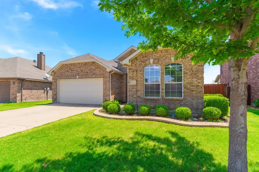 5541 Grenada Drive, Fort Worth, TX 76119 - #3