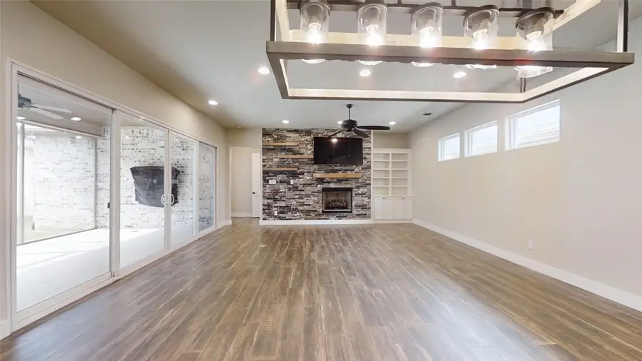 2405 Vineyard Drive, Granbury, TX 76048 - #3