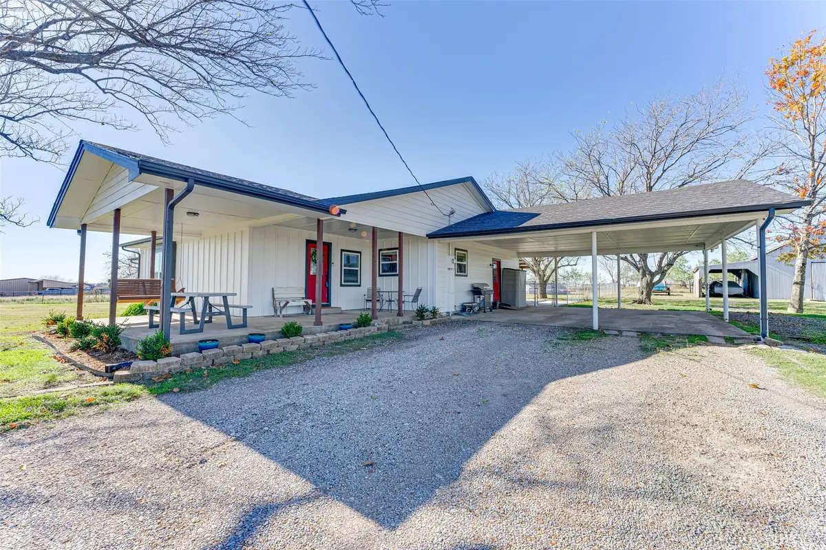 430 Hornik Road, Ennis, TX 75119 - #1