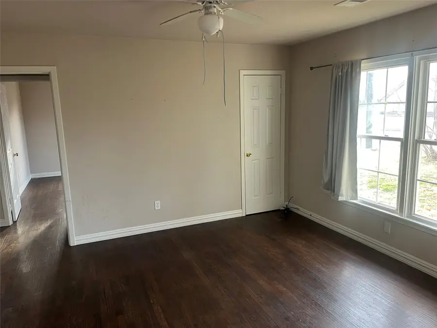 719 North Avenue, Whitesboro, TX 76273 - #2