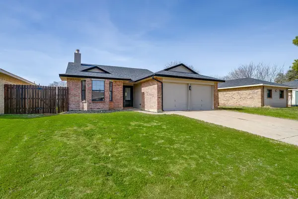 5408 Lilac Drive, Arlington, TX 76018