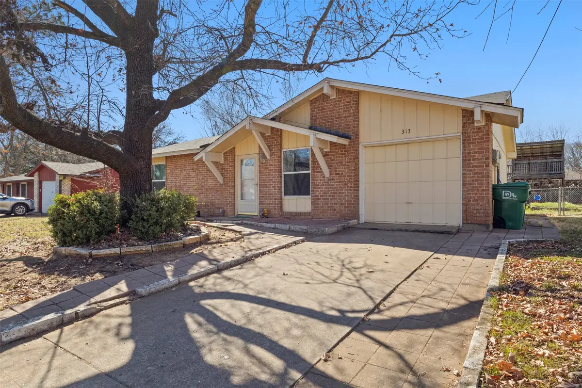 313 Bellaire Drive, Denton, TX 76209 - #1