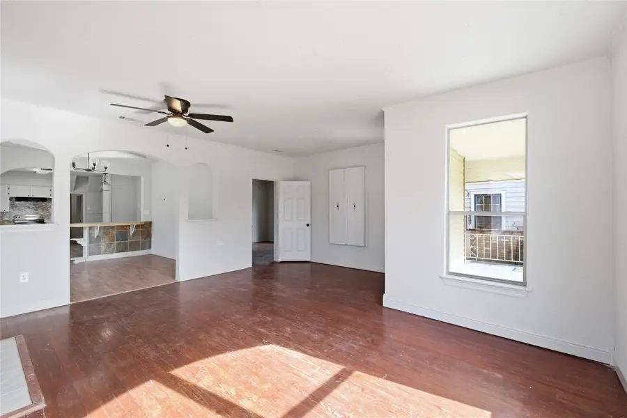 1215 N 18th Street, Waco, TX 76707 - #3