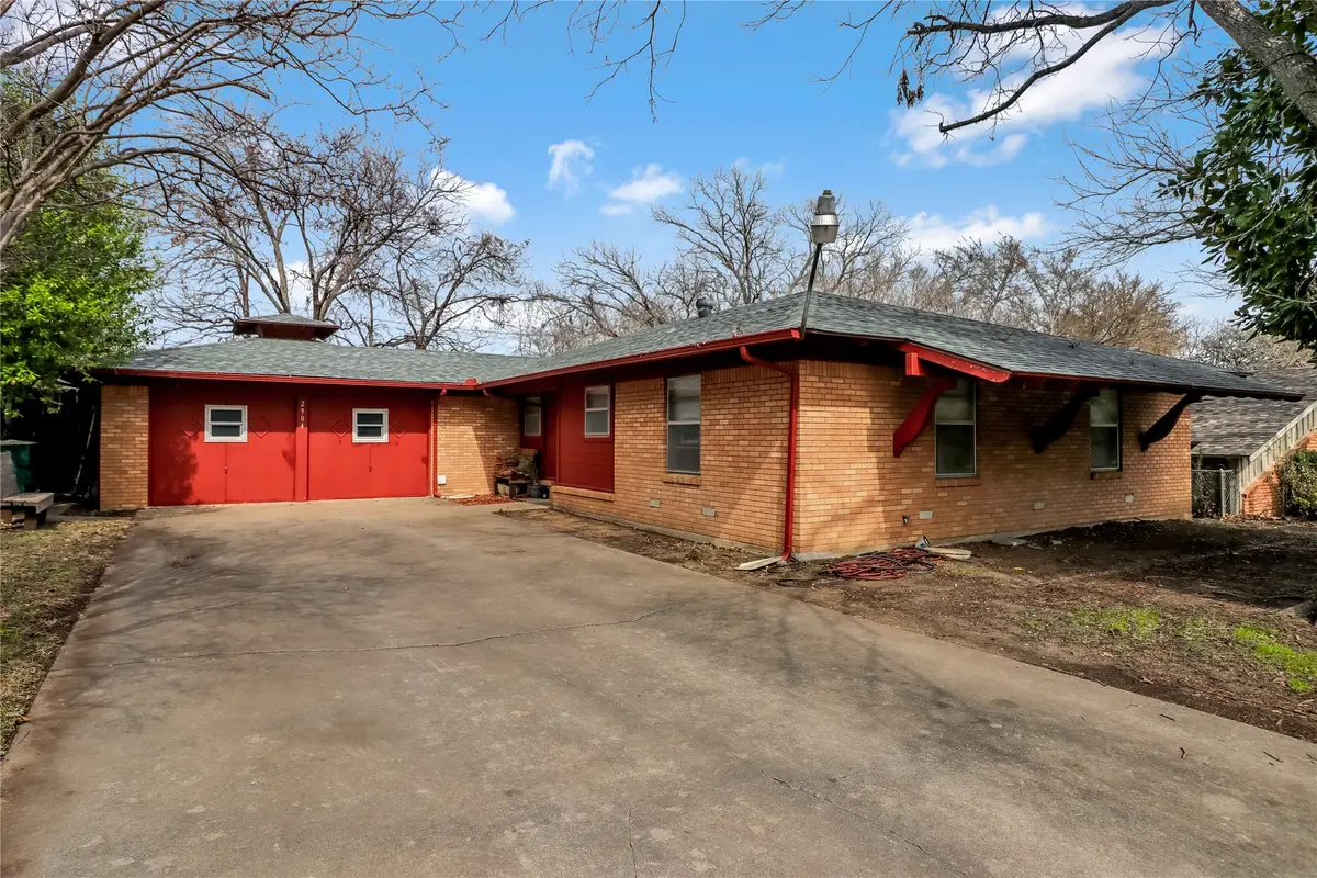 2904 Yates Street, Fort Worth, TX 76133 - #1