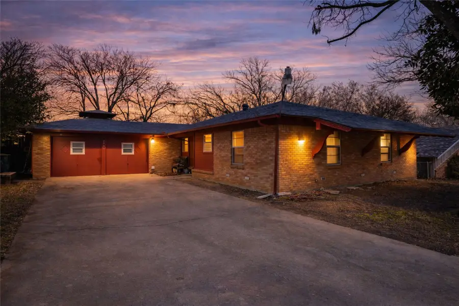 2904 Yates Street, Fort Worth, TX 76133 - #2