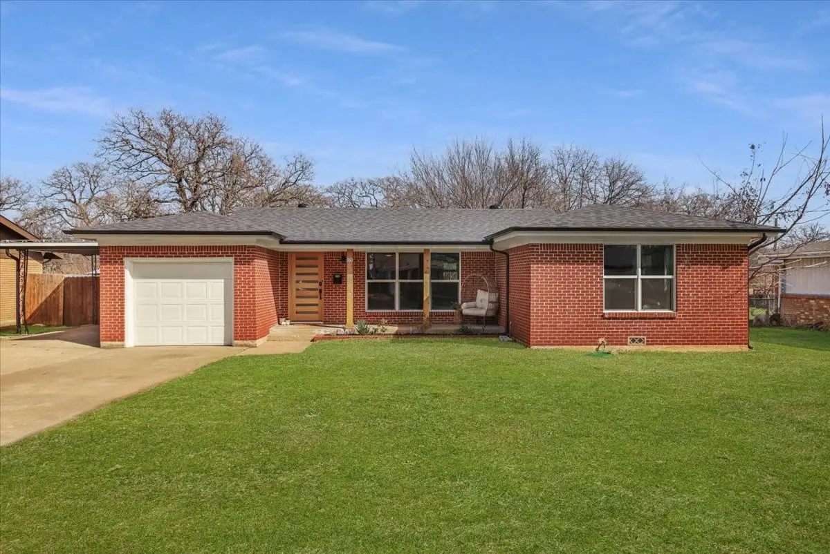 860 Lee Drive, Bedford, TX 76022 - #1