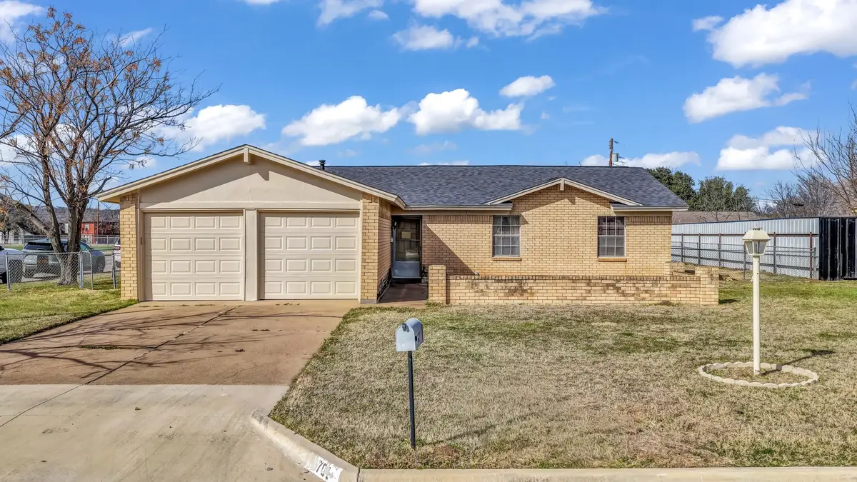 1701 12th Street, Mineral Wells, TX 76067 - #1
