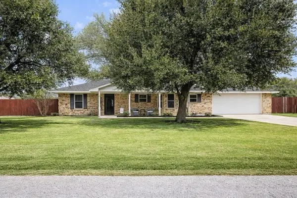 401 Allison Avenue, Groesbeck, TX 76642
