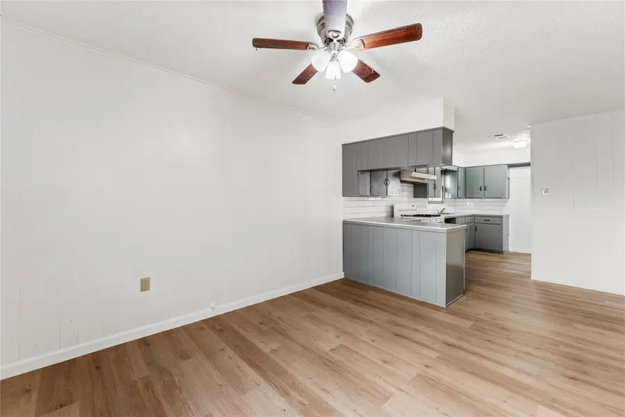 1201 La Vega Street, Waco, TX 76705 - #3