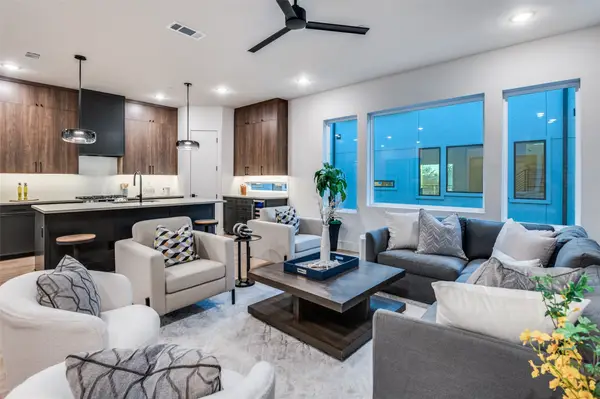 2906 Hawthorne Avenue #101, Dallas, TX 75219