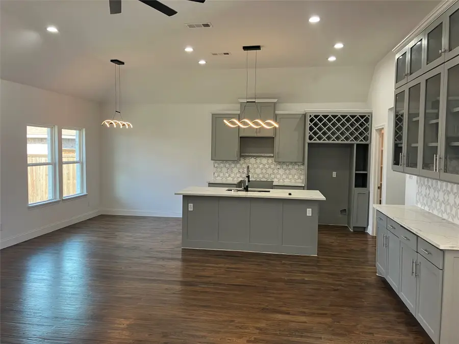 700 Hillburn Drive, West Tawakoni, TX 75474 - #2