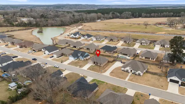 114 Rose Row, Winona, TX 75792