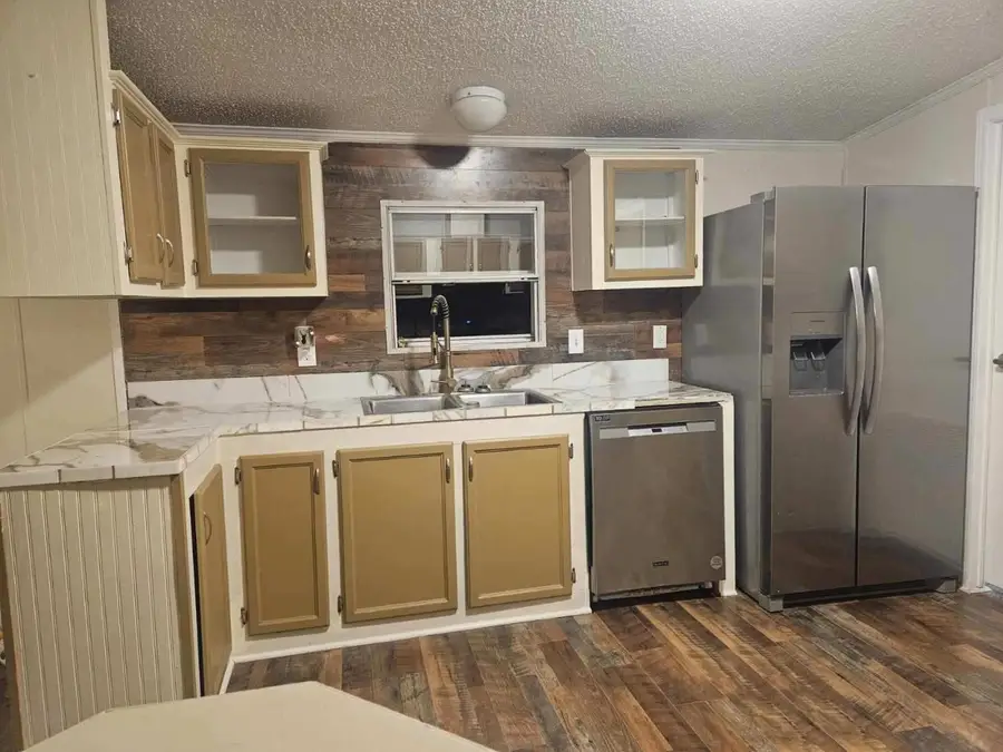 3815 Oak Meadow Street, Granbury, TX 76048 - #2