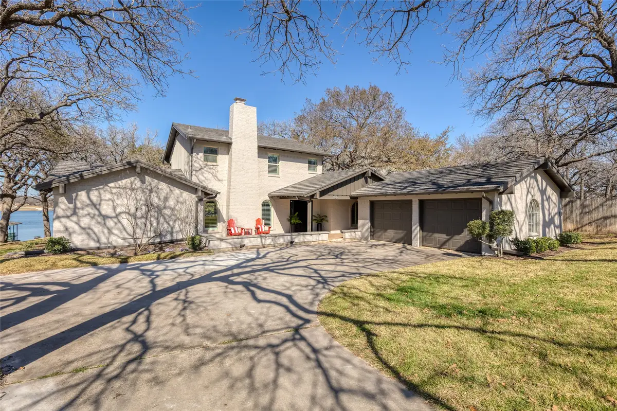 400 Driftwood Court, Azle, TX 76020 - #1