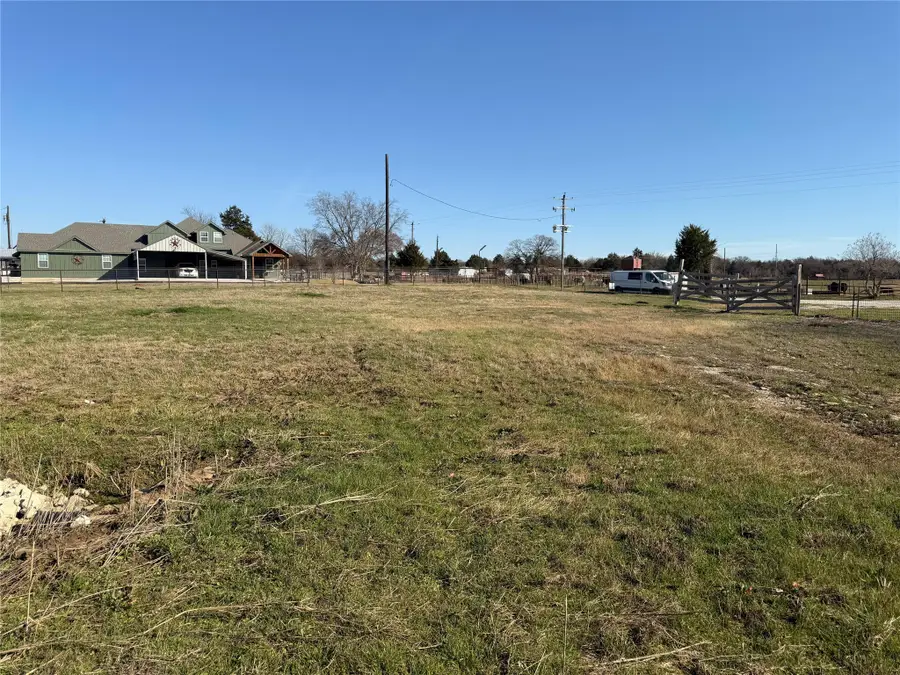 515 Country Road 176, Whitesboro, TX 76273 - #2