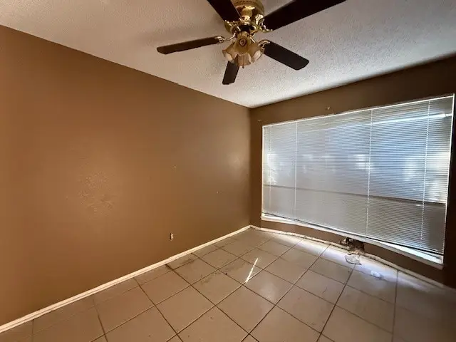 3313 Oak Timber Drive, Fort Worth, TX 76119 - #3