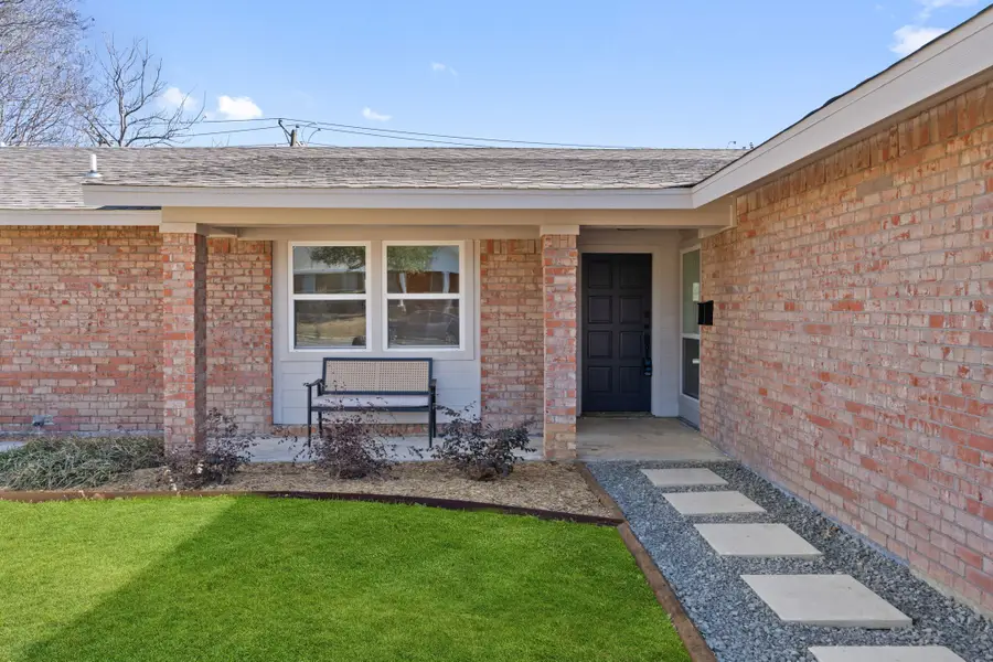 1512 Springbrook Drive, Mesquite, TX 75149 - #2