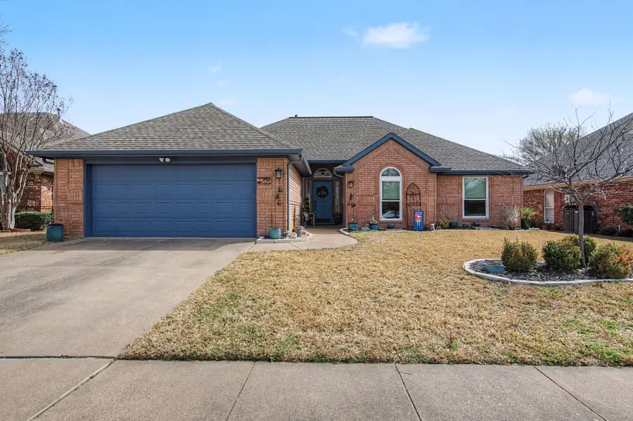 2709 Park Avenue, Bedford, TX 76021 - #2