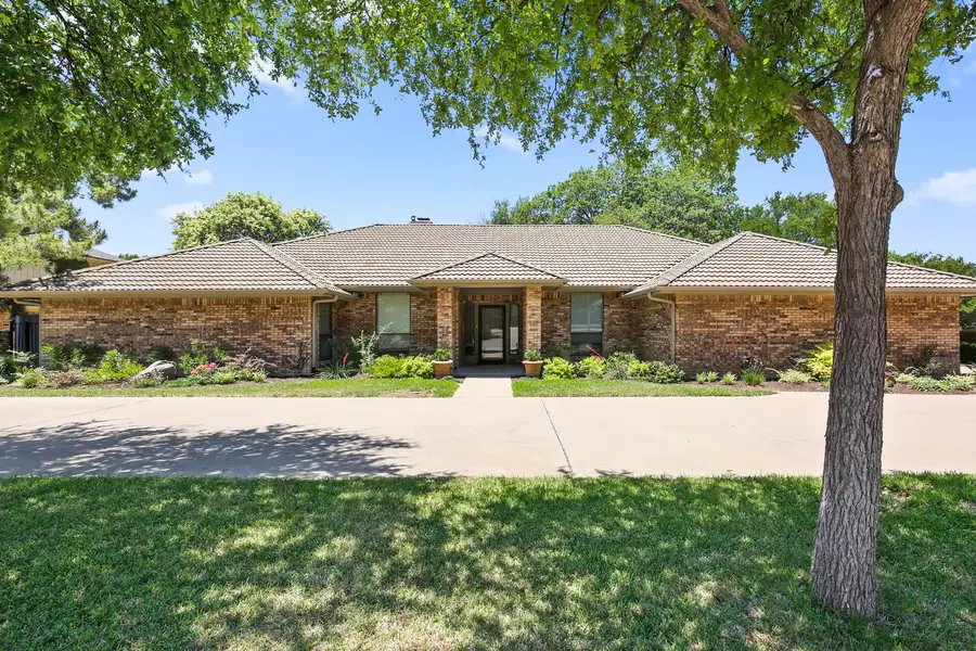 3616 Lands End Street, Fort Worth, TX 76109 - #2