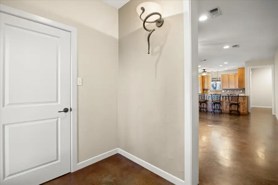 211 Turner Circle, Granbury, TX 76048 - #3