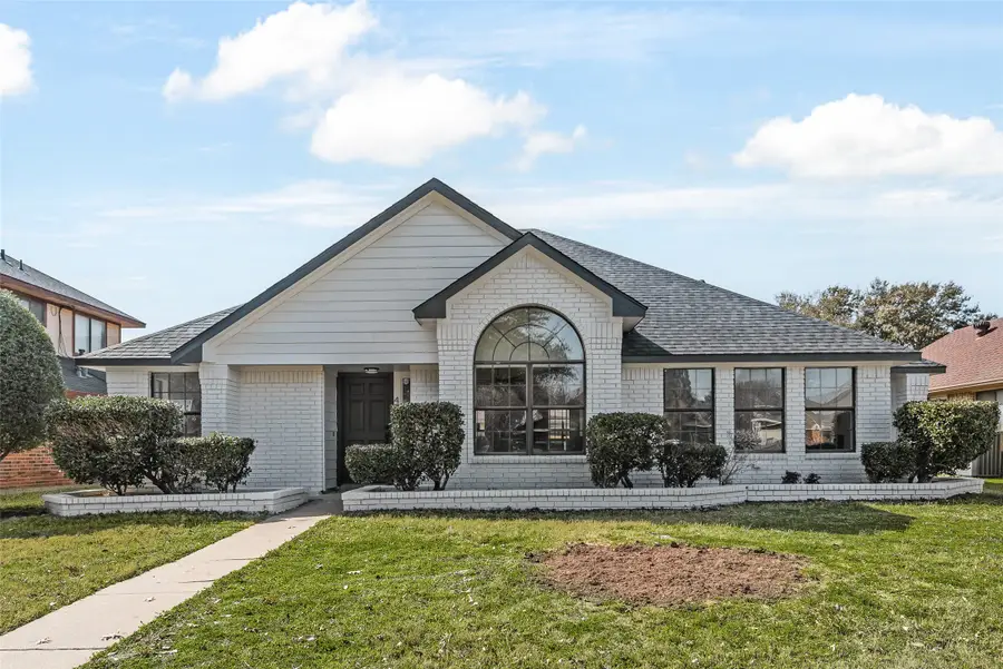 4145 Briar Hill Drive, Grand Prairie, TX 75052 - #3