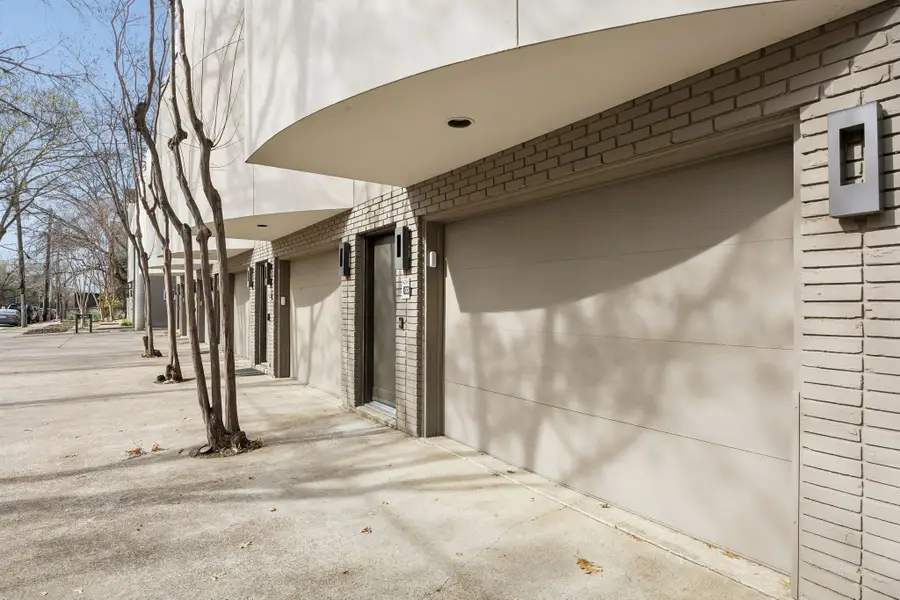 4241 Buena Vista Street #3, Dallas, TX 75205 - #2