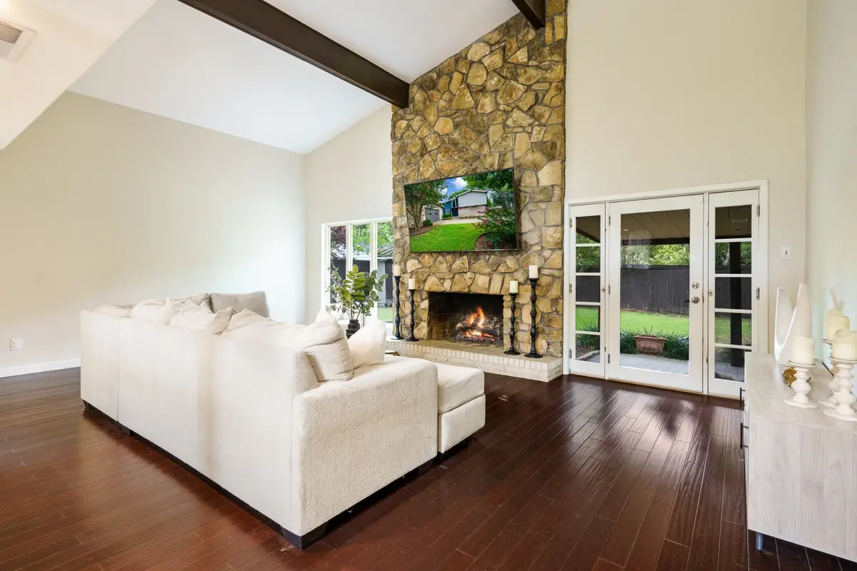 12208 Treeview Lane, Farmers Branch, TX 75234 - #1