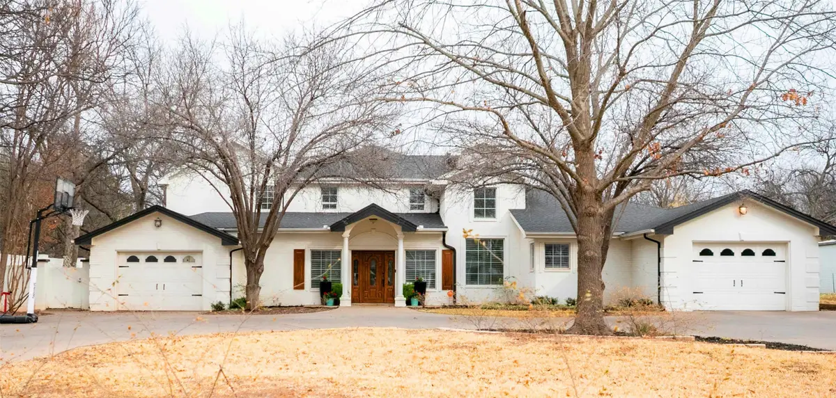 917 East Street, Graham, TX 76450 - #1