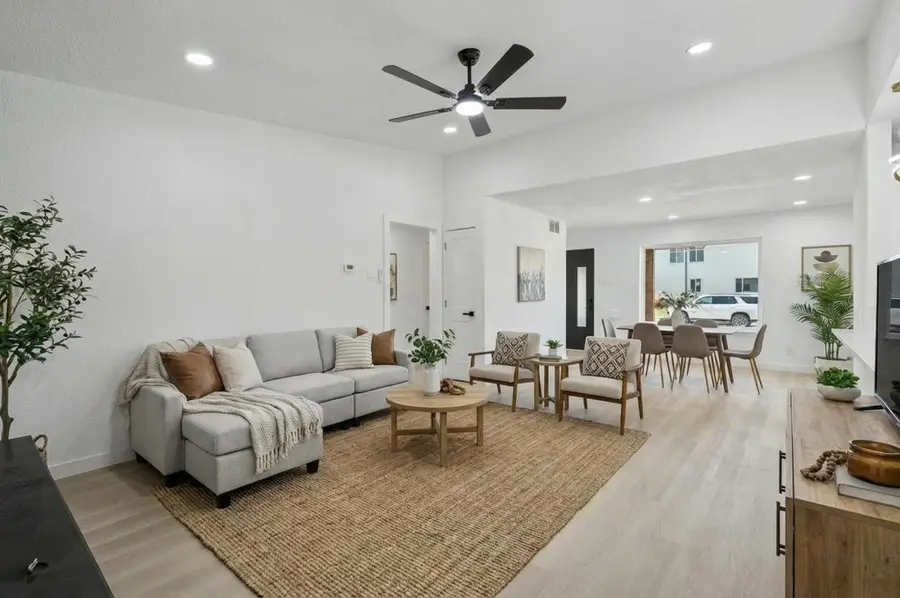 6858 Freemont Street, Dallas, TX 75231 - #2