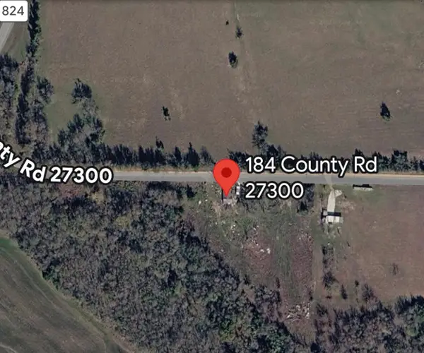 27300 County Road, Petty, TX 75470