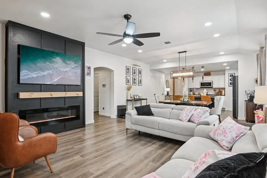 219 Chimney Rock Drive, Waxahachie, TX 75167 - #3