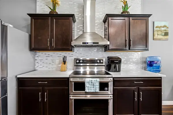 1332 Lucchese Lane, Dallas, TX 75253