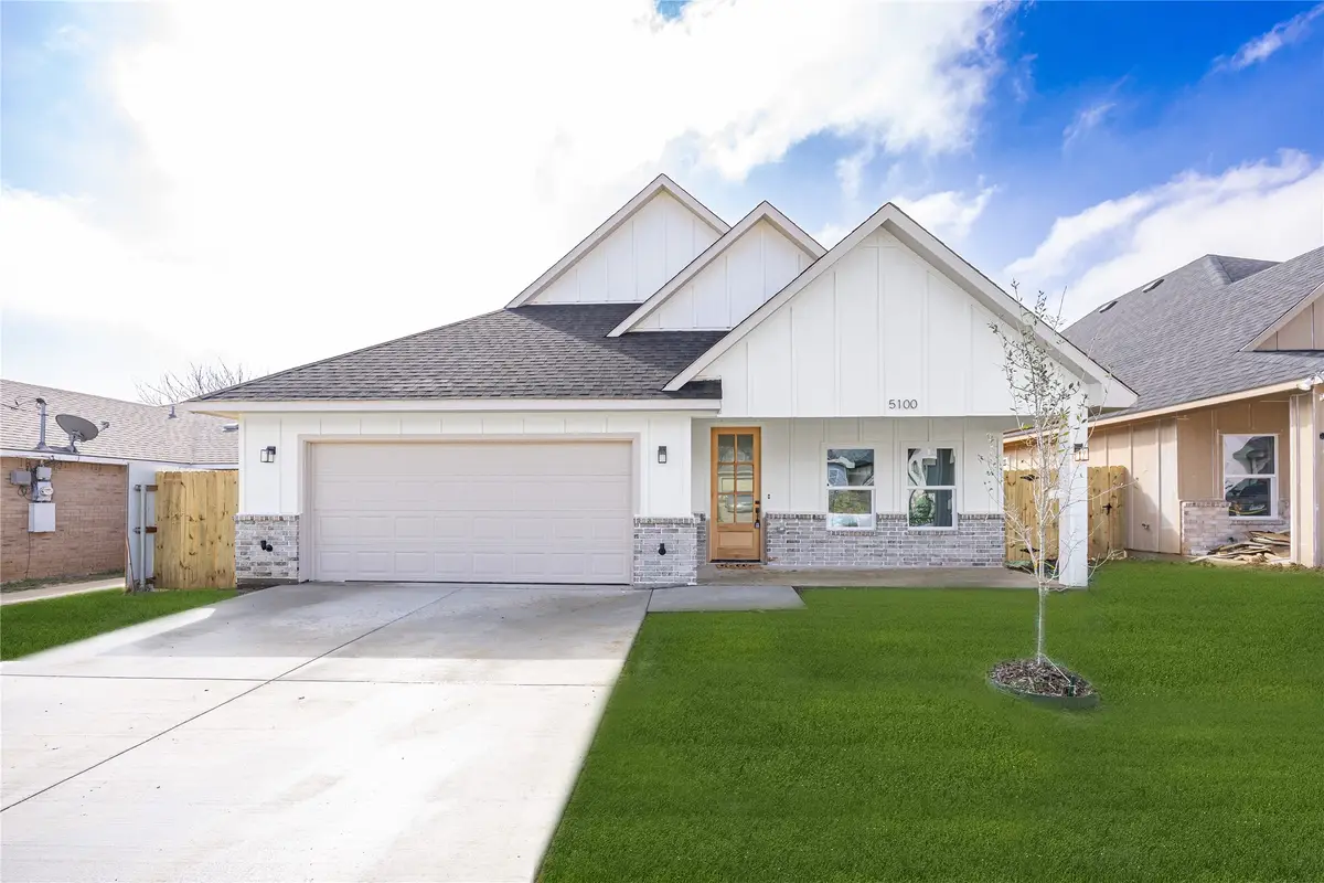 5100 Chapman Street, Fort Worth, TX 76105 - #1