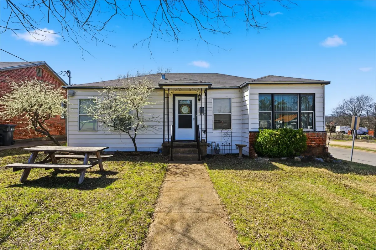 1652 N 17th Street, Waco, TX 76707 - #1