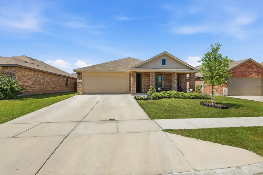 229 Abingdon Street, Azle, TX 76020 - #2
