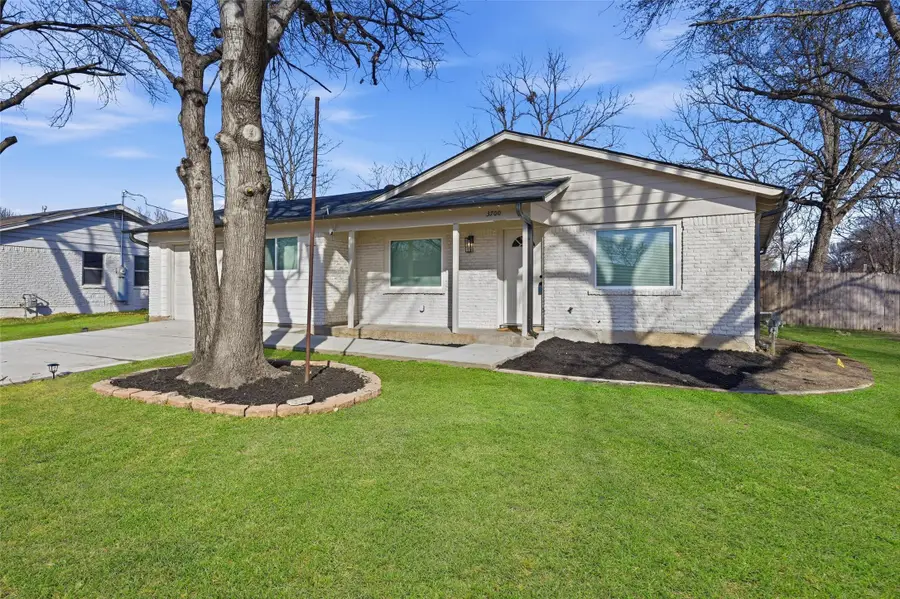 3700 Aurora Street, Haltom City, TX 76117 - #2