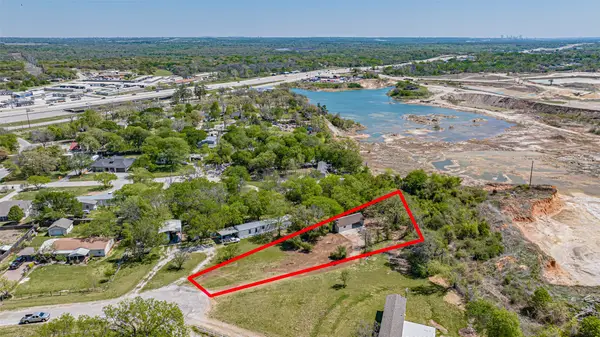 6100 Black Leaf Court, Fort Worth, TX 76135