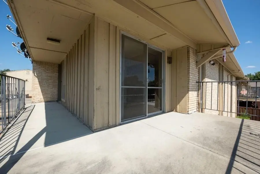 4524 Amesbury Drive #C, Dallas, TX 75206 - #2