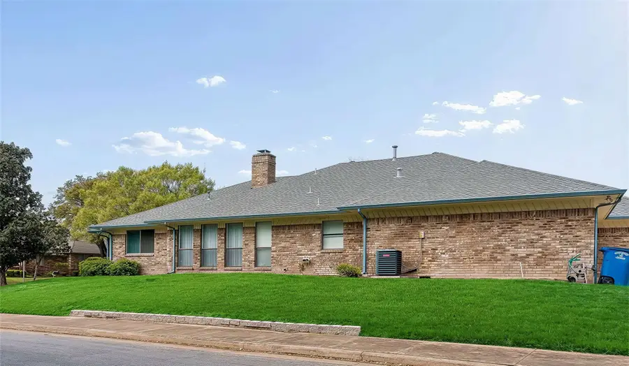 16239 Shadybank Drive, Dallas, TX 75248 - #2