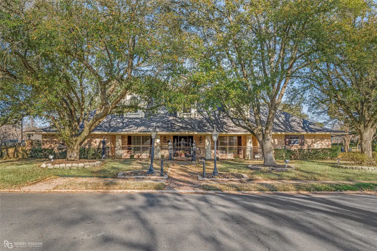 106 Fairmont Drive, Bossier City, LA 71111 - #1