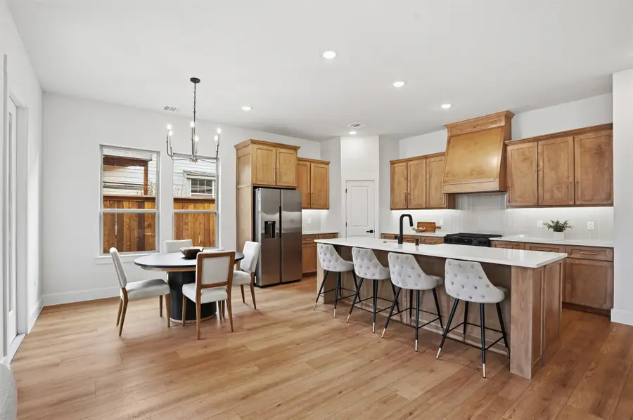 2315 Colony Court, Dallas, TX 75235 - #2