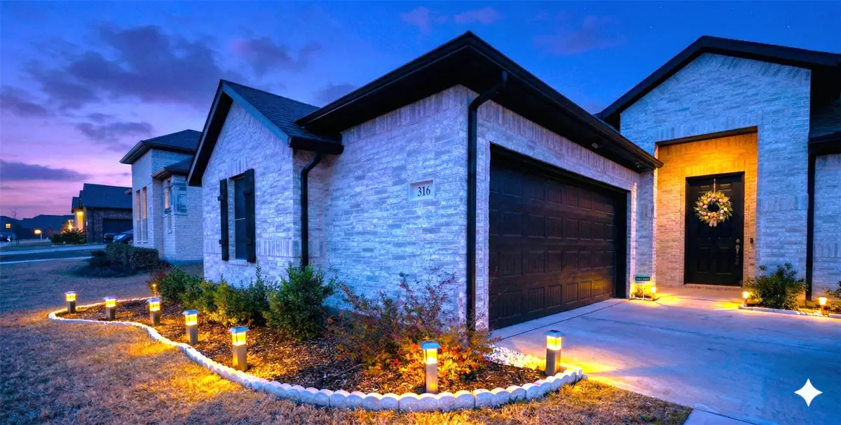 316 Creighton Avenue, Red Oak, TX 75154 - #1