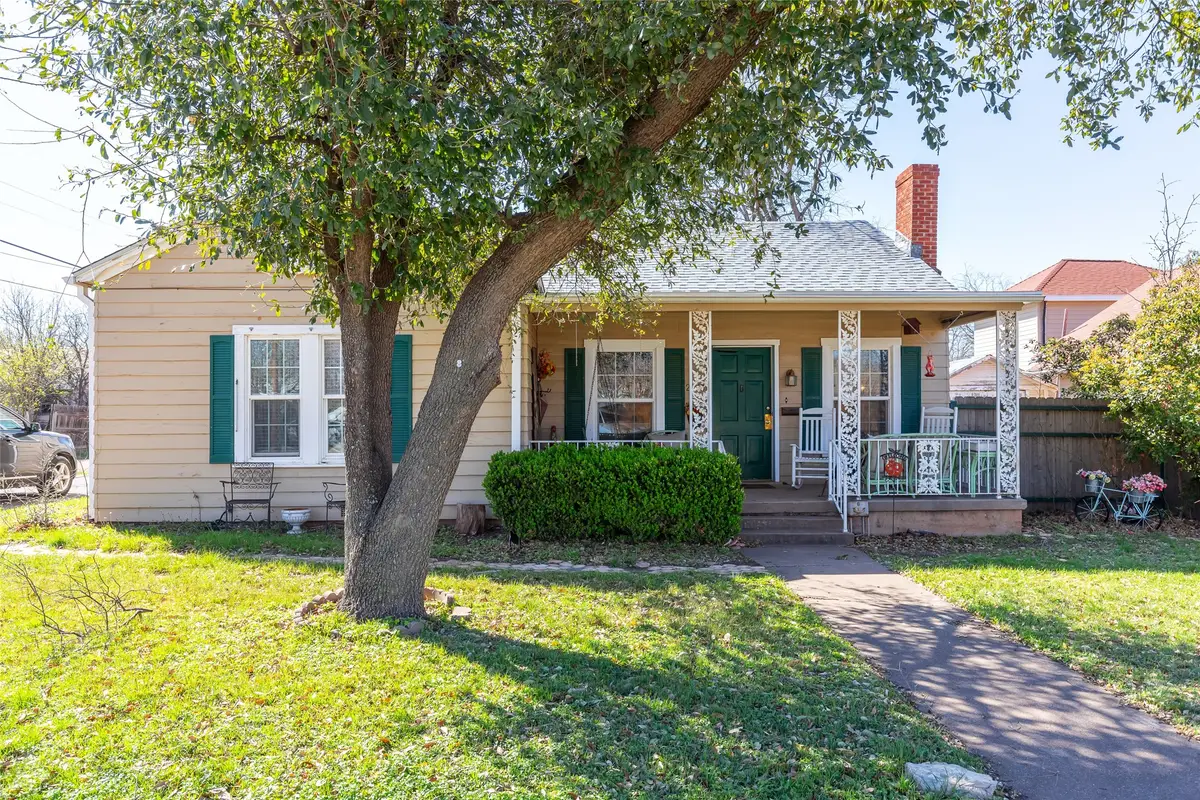 2433 S 11th Street, Abilene, TX 79605 - #1