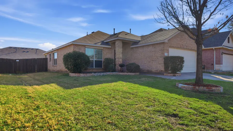 1116 Lake Hollow Drive, Little Elm, TX 75068 - #2